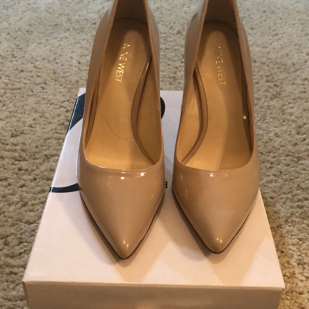Nine West pumps